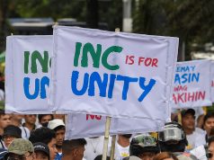 Thousands stage flash protest in Philippine capital, crippling traffic